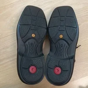 Ecco | Shoes | Mens Ecco Black Box Toe Shoe Size 4 | Poshmark display picture 1
